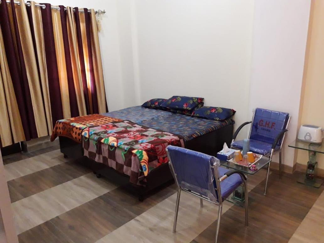 Aparthotel Yog Bhawan Greater Noida Esterno foto